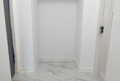 Apartament cu 3 camere semidecomandat în Central - 3