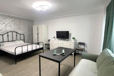 Garsonieră decomandată, mobilată în Tei