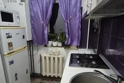 Garsonieră decomandată în Nicolina - 2