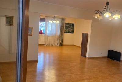 Polona, b dul Dacia - 19