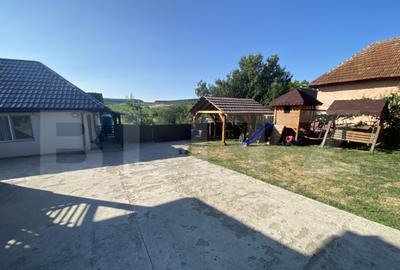 Casa familiala in suprafa?a de 196 mp in localitatea Po - 3