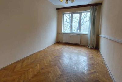 Apartament cu 2 camere decomandat în 1 Decembrie 1918 - 3