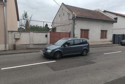 Casă cu 4 camere în Lugoj