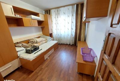 Apartament cu 4 camere decomandat în Central - 8