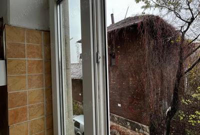 Apartament 2 camere, 73,6 mp utili, etaj 1 + 2 boxe de 10 mp fiecare - 8