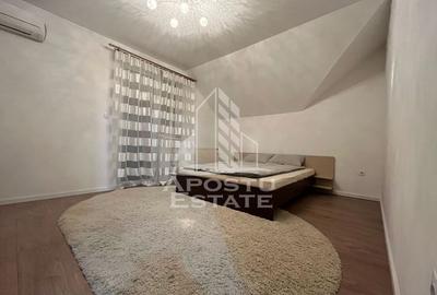 Casa individuala cu 6 camere, 3 bai, garaj, teren 500 mp si 2 fronturi - 7