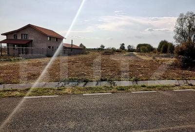 Teren intravilan 2670 mp, zona Lelesti - 2