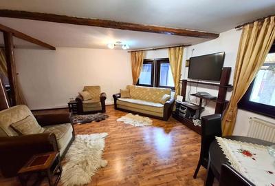 Casă cu 6 camere cu Teren 480 Mp în Lepșa - 4