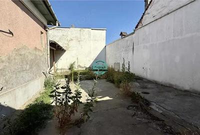 Vand casa cu 3 camere si 2 bai in zona centrala zona Casa de Pensii - 7