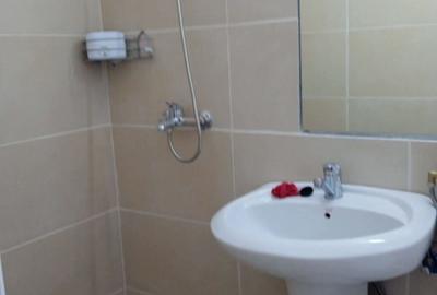 Camere la curte de inchiriat. Camere la curte de inchiriat. - 6