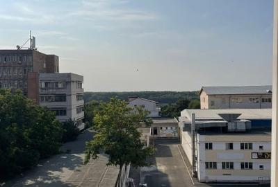 Apartament cu 3 camere decomandat în Călărași - 1