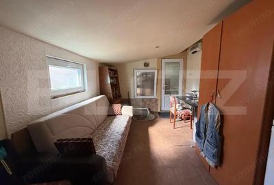 Casă cu 2 camere cu Teren 748 Mp în Central - 2