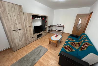 Apartament cu 3 camere în Vasile Aaron - 2