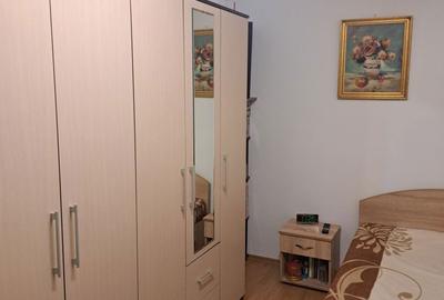 Apartament cu 3 camere semidecomandat în Dâmbu Pietros - 5