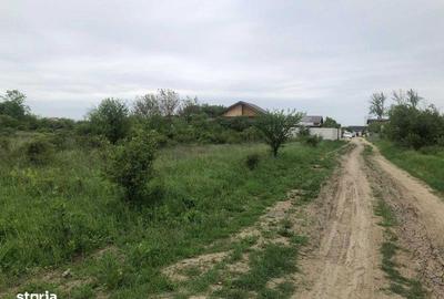 Teren de 620 mp, în Domnești - 2