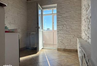 Apartament cu 2 camere decomandat în Rovine - 2