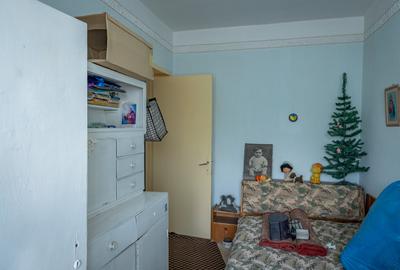 Apartament cu 3 camere semidecomandat, mobilat în Moinești - 3