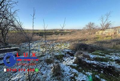 Casă cu 4 camere cu Teren 4382 Mp în Somova - 5