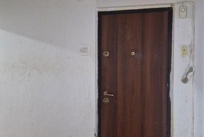 Apartament cu 3 camere semidecomandat în Malu Roșu - 16