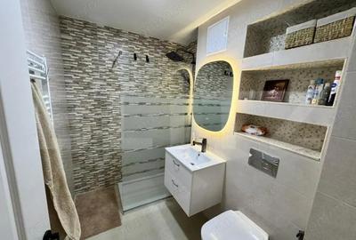 Apartament cu 2 camere decomandat în Rovine - 1