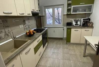 Apartament cu 2 camere semidecomandat, mobilat în Aviației - 1