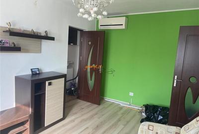 Apartament 3 camere , zona cartier Sud , 52 mp , imbunatatit - 8