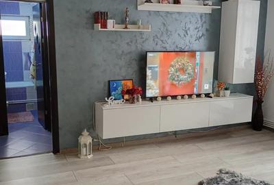 Pentru inchiriat - 1