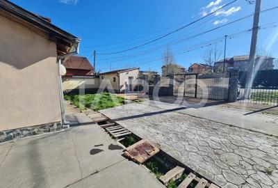 Casa de vanzare in Sebes langa lac - 10