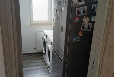 Apartament cu 4 camere semidecomandat în Central - 3