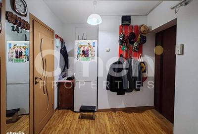 Apartament cu 2 camere decomandat în Firiza