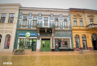 Apartament cu 3 camere decomandat în Exterior Vest - 2