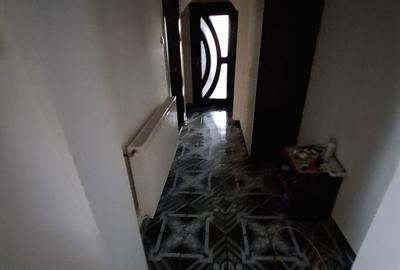 Apartament cu 3 camere decomandat în Cug - 4