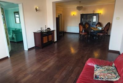 Apartament cu 4 camere decomandat, mobilat în Grădina Icoanei - 2