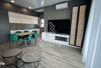 Casă cu 3 camere cu Teren 338 Mp în Central