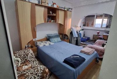 Apartament cu 3 camere decomandat în Central - 2