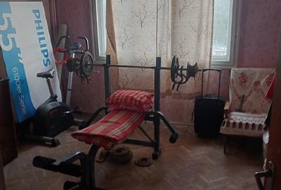Apartament cu 3 camere decomandat în Petros - 4