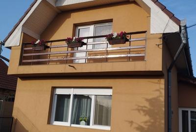 Casă cu 3 camere în Satu Nou - 1