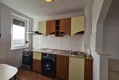 Apartament 2 camere, decomandat,mobilat si utilat, la Poalele Cetatii Apartament 2 camere, decomandat,mobilat si utilat, la Poalele Cetatii - 13