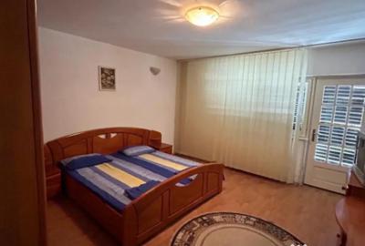 Casă cu 7 camere cu Teren 518 Mp în Mamaia - 11