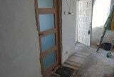 Casă cu 3 camere în Pădurețu - 3