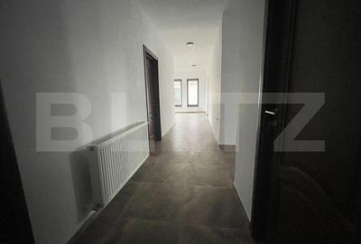 Casa de vanzare, cu 4 camere, 145 mp, 750 mp teren, zona-Unirea - 4