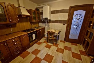 Casa individuala Km 5 curte cu foi?or, acces privat, - 6
