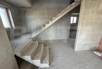 Casă cu Teren 500 Mp în Central - 7