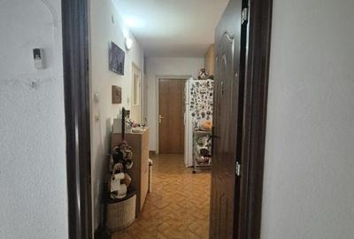 4 CAMERE LANGA AUCHAN TITAN - 19