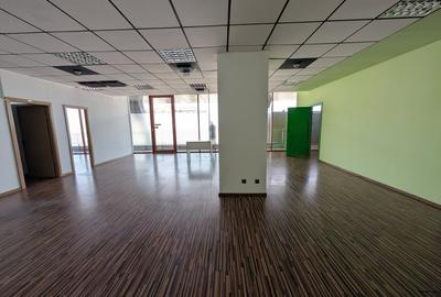 Spatiu 30AVENUE,  asigurari, consultanta , servicii - 9