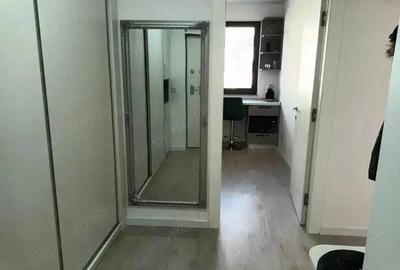 Garsonieră decomandată în Pipera