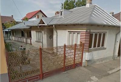 Casă cu 3 camere cu Teren 300 Mp în Ultracentral - 1