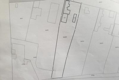 Casă cu Teren 1853 Mp în Sarichioi - 2