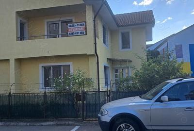 Casă cu 6 camere în Ștefan cel Mare - 1