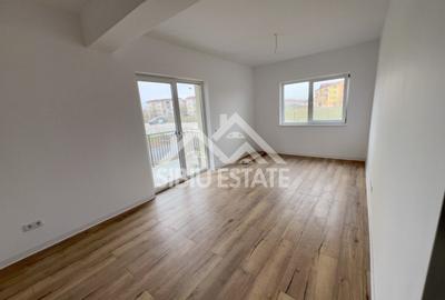 Apartament 3 camere intabulat, finisat, etaj 1, parcare si boxa 20 mp